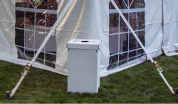 BOX BY TENT Tent Package up to 48 Guests (Round Tables)